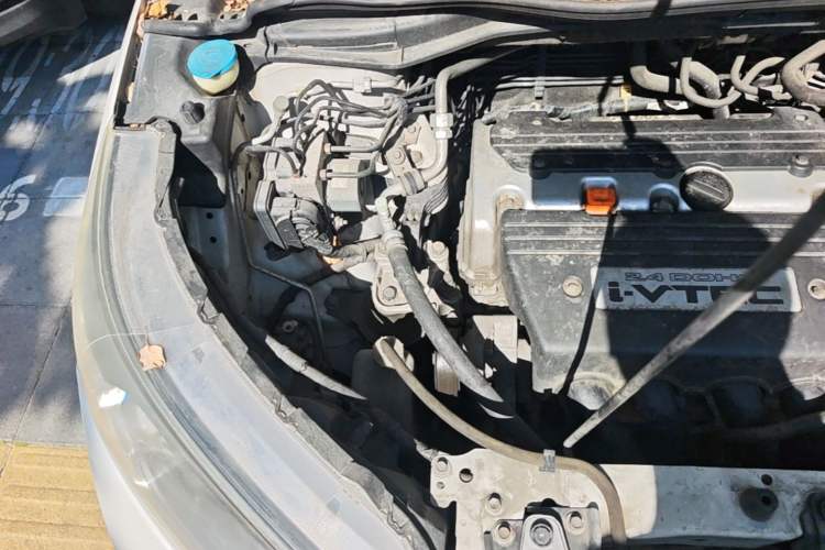 Used Honda CR-V 2013 2.4L two-wheel drive luxury version Engine Bay Right