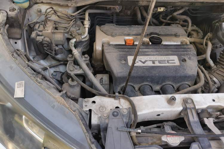 Used Honda CR-V 2013 2.4L four-wheel drive luxury version Engine Bay Right
