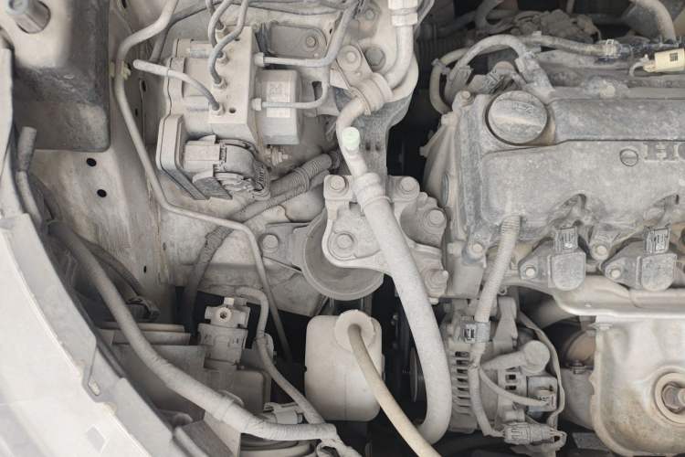Used Honda CR-V 2013 2.0L 2WD Classic Edition Engine Bay Right