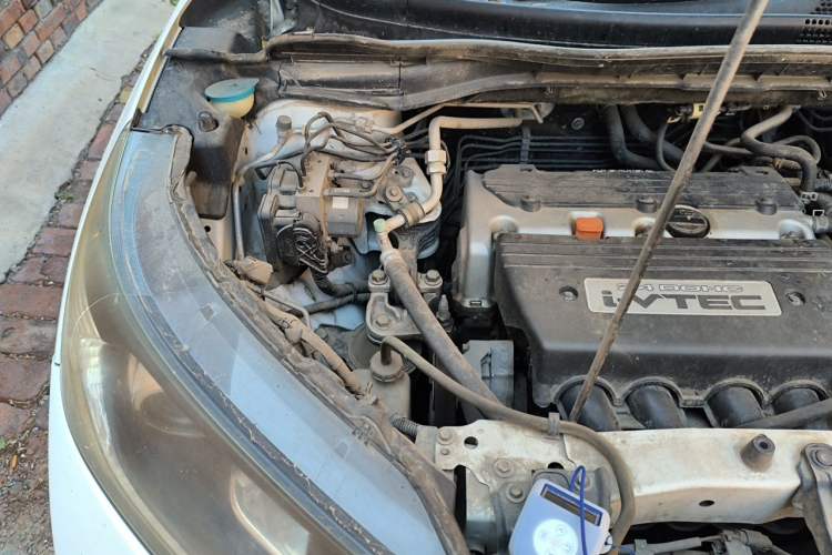 Used Honda CR-V 2013 2.4L four-wheel drive luxury version Engine Bay Right