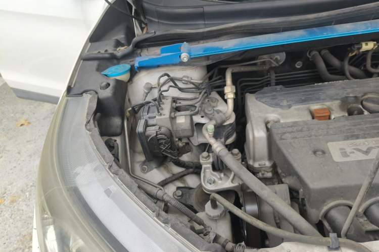 Used Honda CR-V 2013 2.4L four-wheel drive luxury version Engine Bay Right