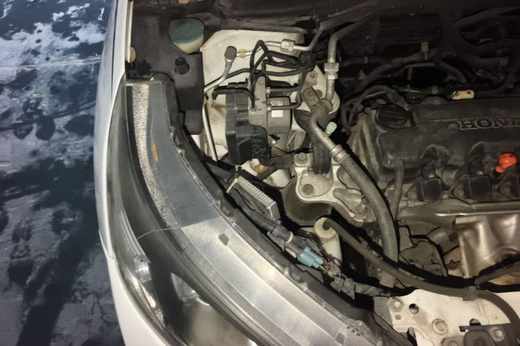 Used Honda CR-V 2013 2.0L 2WD Classic Edition Engine Bay Right