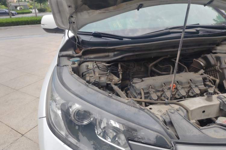 Used Honda CR-V 2013 2.0L Four-wheel Drive Classic Edition Engine Bay Right