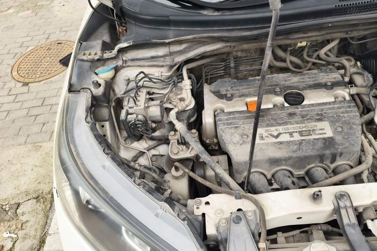 Used Honda CR-V 2013 2.4L four-wheel drive luxury version Engine Bay Right
