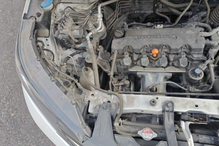 Used Honda CR-V 2013 2.0L 2WD Classic Edition Engine Bay Right