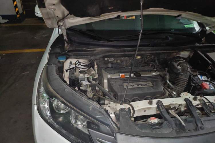 Used Honda CR-V 2013 2.4L four-wheel drive luxury version Engine Bay Right