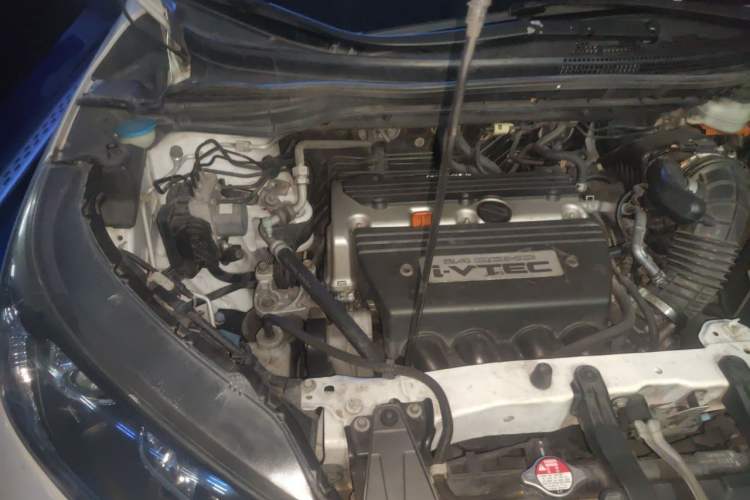 Used Honda CR-V 2013 2.4L two-wheel drive luxury version Engine Bay Right