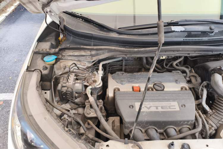 Used Honda CR-V 2013 2.4L four-wheel drive luxury version Engine Bay Right