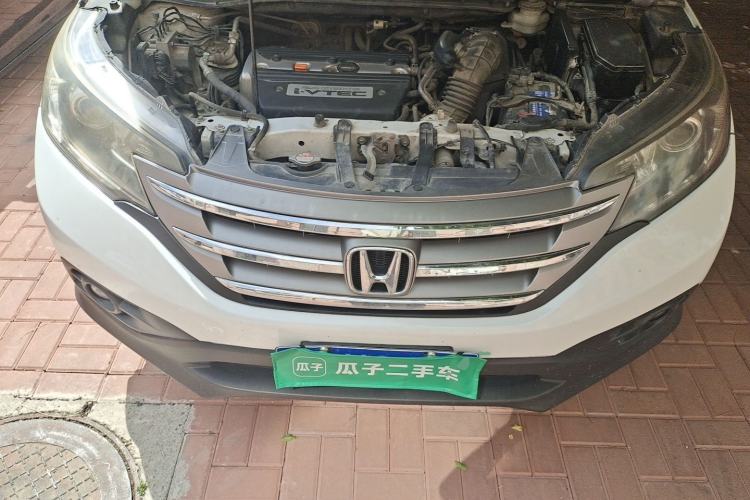 Used Honda CR-V 2013 2.4L four-wheel drive luxury version Engine Bay