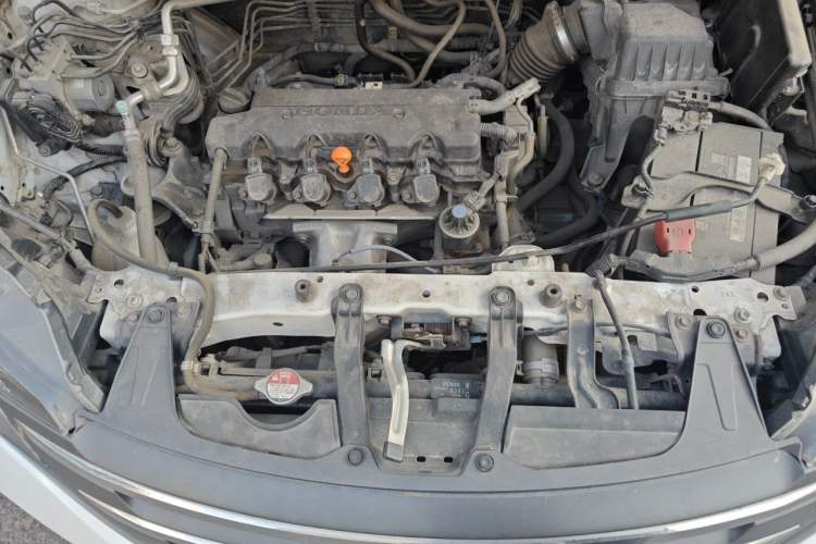 Used Honda CR-V 2013 2.0L 2WD Classic Edition Engine Bay