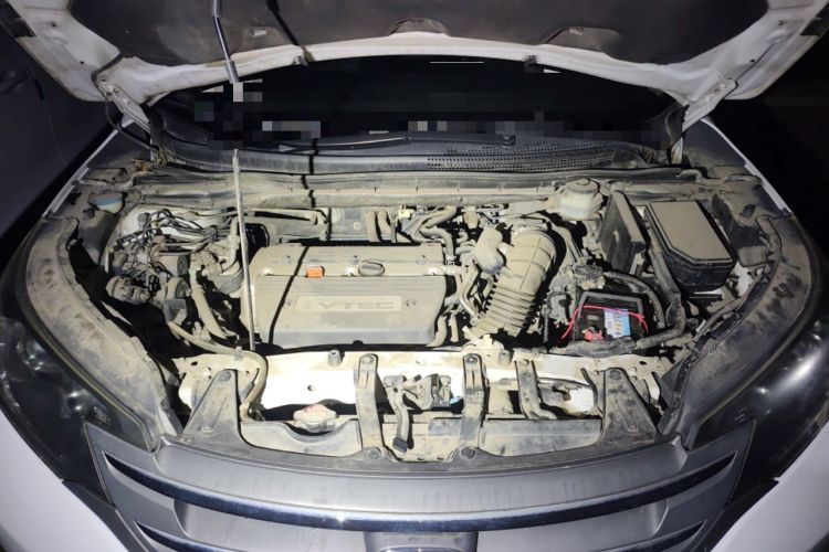 Used Honda CR-V 2013 2.4L four-wheel drive luxury version Engine Bay