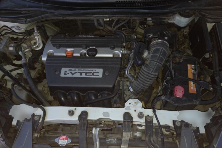 Used Honda CR-V 2013 2.4L two-wheel drive luxury version Engine Bay