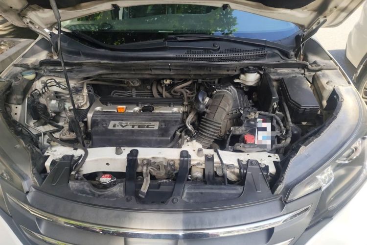 Used Honda CR-V 2013 2.4L two-wheel drive luxury version Engine Bay