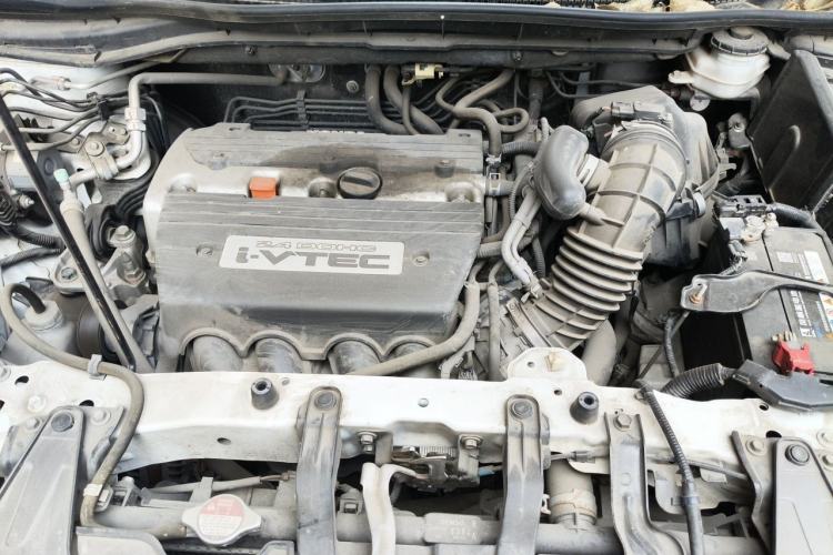 Used Honda CR-V 2013 2.4L two-wheel drive luxury version Engine Bay