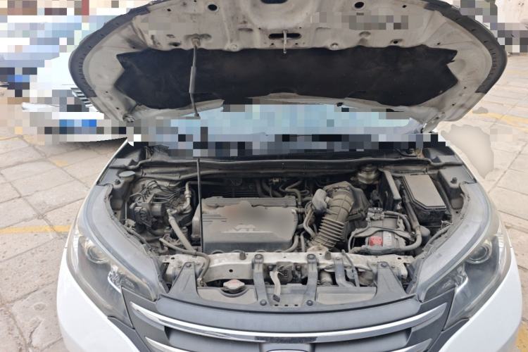 Used Honda CR-V 2013 2.4L four-wheel drive luxury version Engine Bay