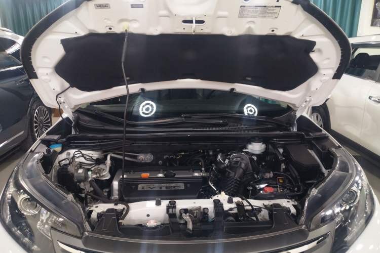Used Honda CR-V 2013 2.4L two-wheel drive luxury version Engine Bay