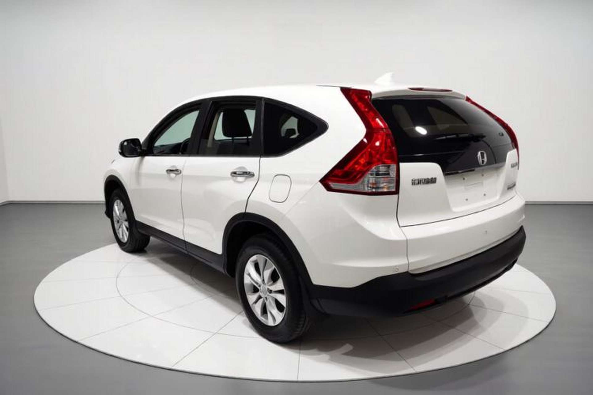 Used Honda CR-V 2013 2.4L two-wheel drive luxury version Exterior 2