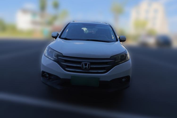 Used Honda CR-V 2013 2.4L two-wheel drive luxury version Front