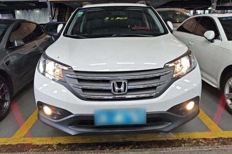 Used Honda CR-V 2013 2.4L two-wheel drive luxury version Front