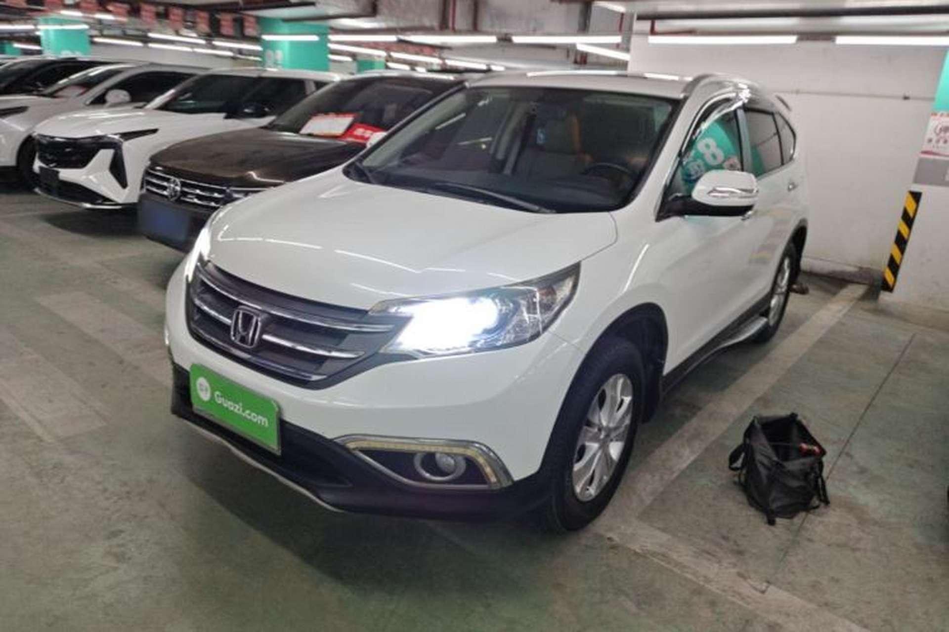 Used Honda CR-V 2013 2.4L two-wheel drive luxury version Front Left 45 Deg