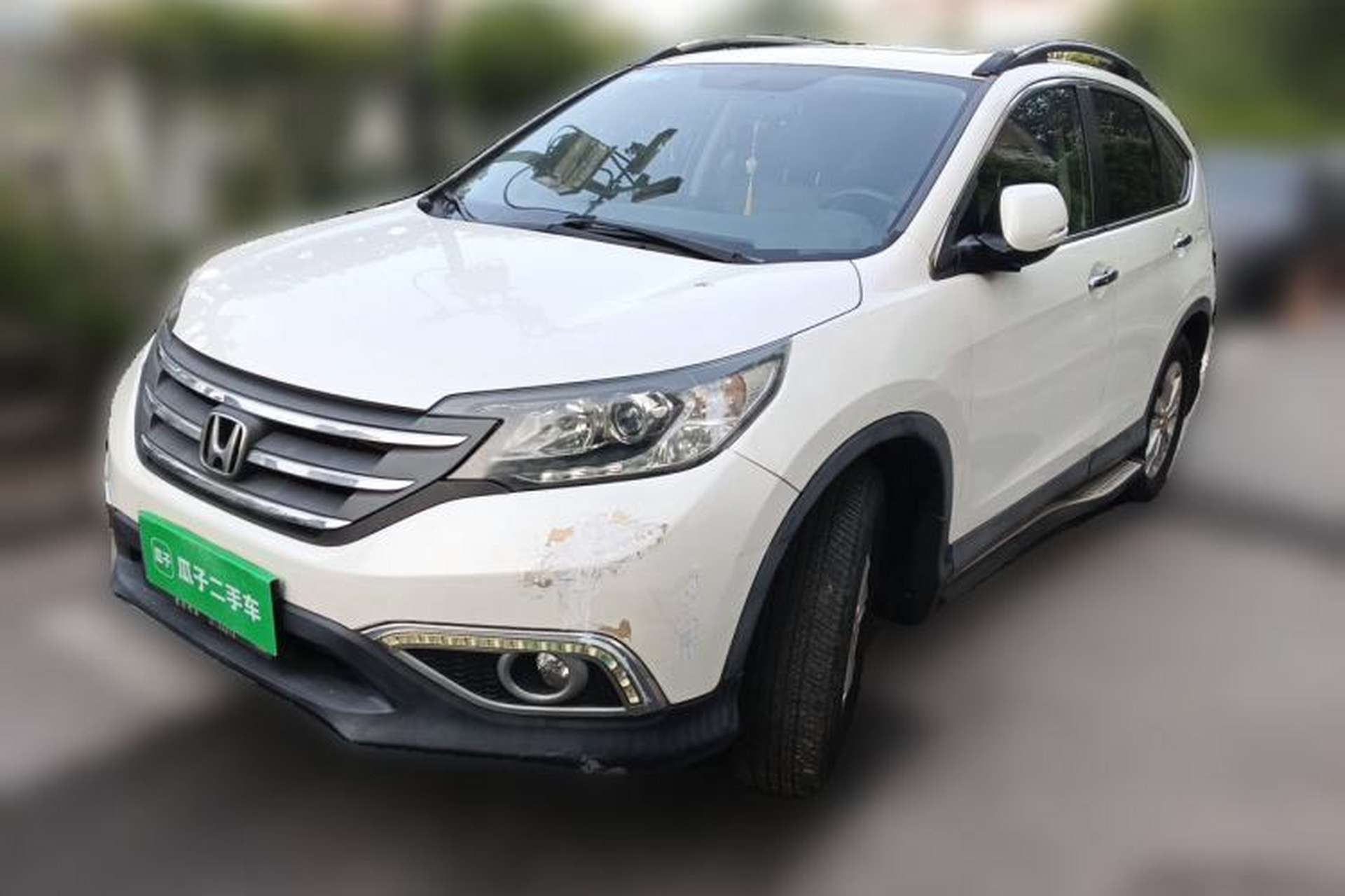 Used Honda CR-V 2013 2.4L two-wheel drive luxury version Front Left 45 Deg
