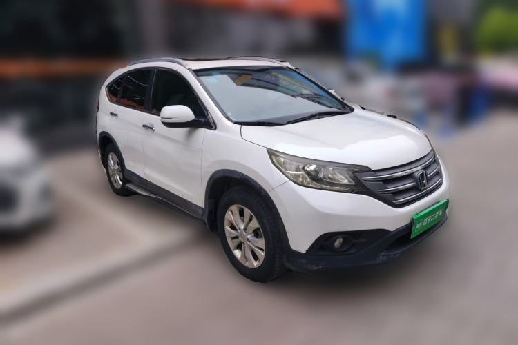 Used Honda CR-V 2013 2.4L two-wheel drive luxury version Front Right 45 Deg