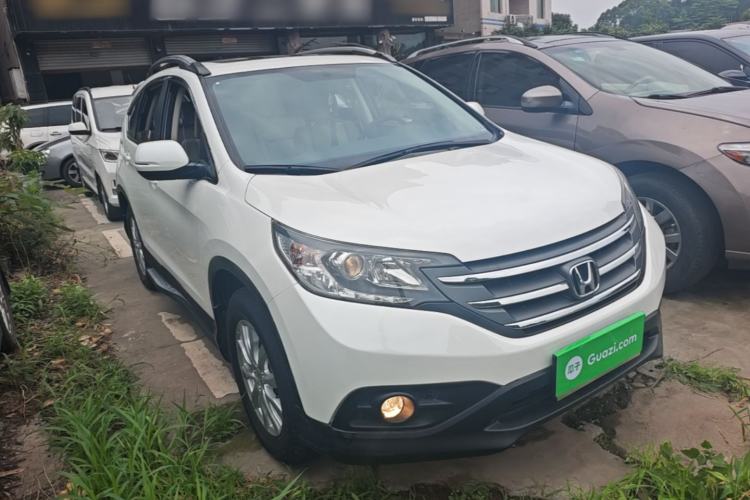 Used Honda CR-V 2013 2.0L 2WD Classic Edition Front Right 45 Deg