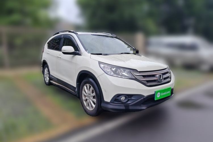 Used Honda CR-V 2013 2.0L 2WD Classic Edition Front Right 45 Deg
