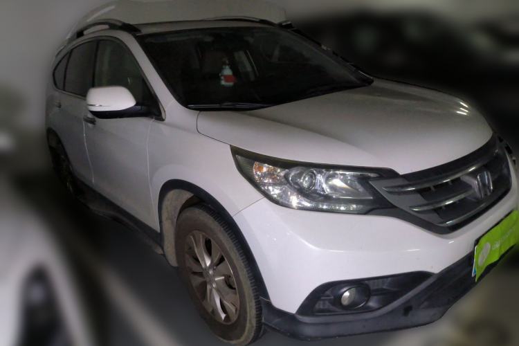 Used Honda CR-V 2013 2.0L 2WD Classic Edition Front Right 45 Deg