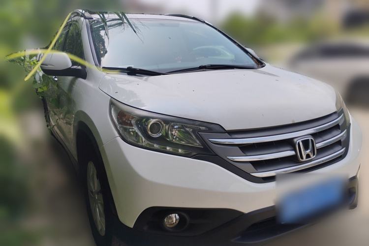 Used Honda CR-V 2013 2.4L two-wheel drive luxury version Front Right 45 Deg