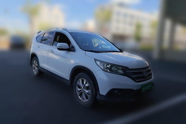 Used Honda CR-V 2013 2.4L two-wheel drive luxury version Front Right 45 Deg