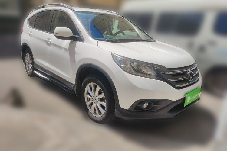 Used Honda CR-V 2013 2.0L 2WD Classic Edition Front Right 45 Deg