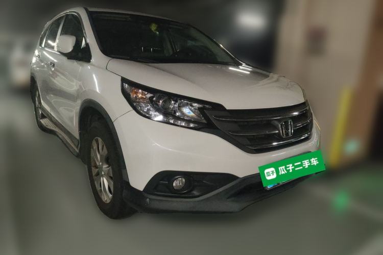 Used Honda CR-V 2013 2.4L two-wheel drive luxury version Front Right 45 Deg