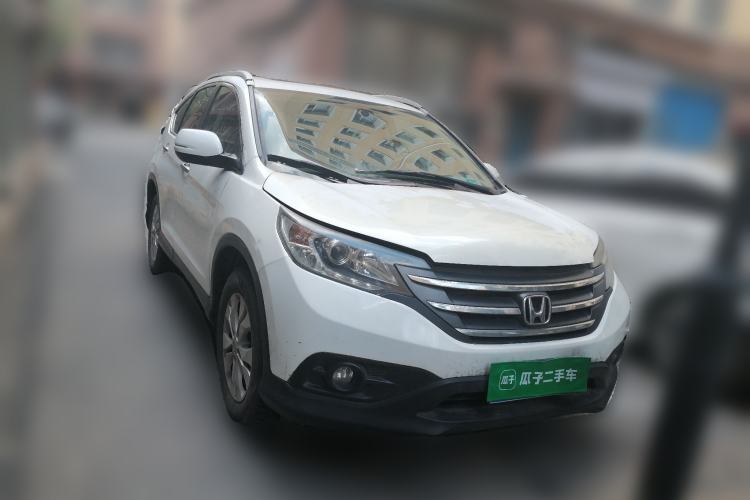 Used Honda CR-V 2013 2.4L two-wheel drive luxury version Front Right 45 Deg