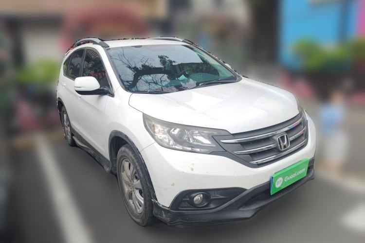 Used Honda CR-V 2013 2.0L 2WD Classic Edition Front Right 45 Deg