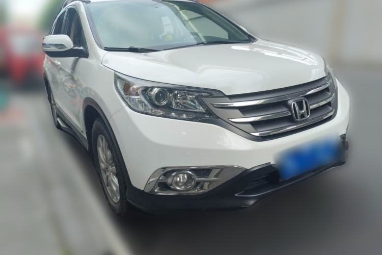Used Honda CR-V 2013 2.0L 2WD Classic Edition Front Right 45 Deg