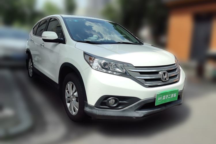 Used Honda CR-V 2013 2.4L two-wheel drive luxury version Front Right 45 Deg