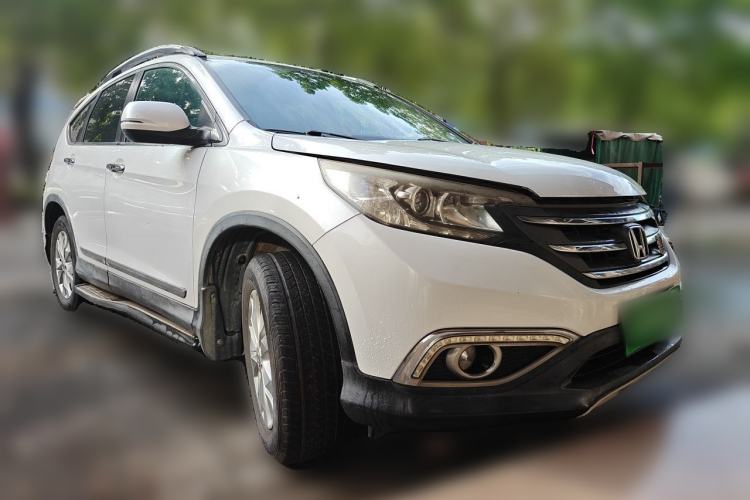Used Honda CR-V 2013 2.4L two-wheel drive luxury version Front Right 45 Deg