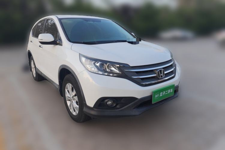 Used Honda CR-V 2013 2.4L two-wheel drive luxury version Front Right 45 Deg