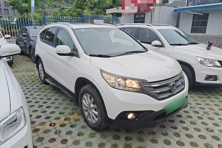 Used Honda CR-V 2013 2.0L 2WD Classic Edition Front Right 45 Deg