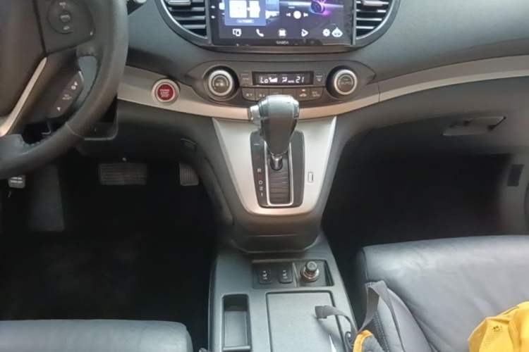 Used Honda CR-V 2013 2.4L two-wheel drive luxury version Gear Lever