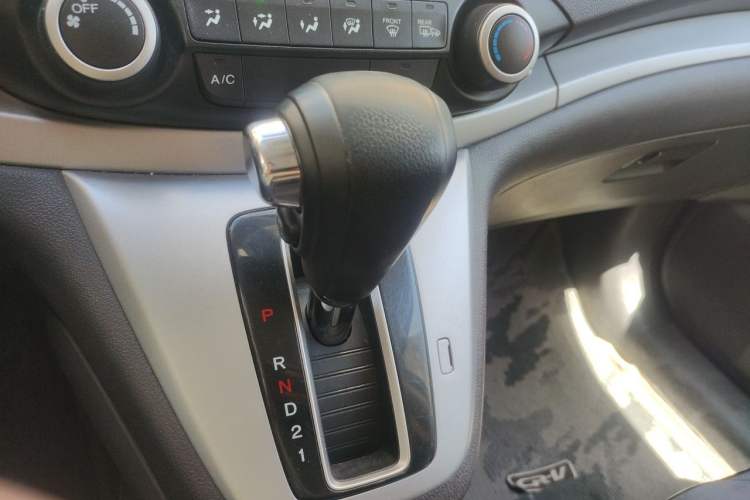 Used Honda CR-V 2013 2.0L 2WD Classic Edition Gear Lever