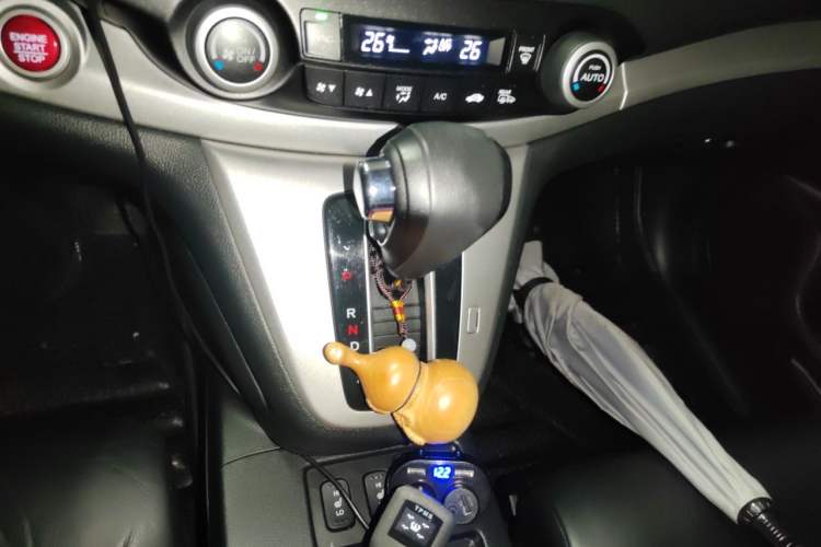Used Honda CR-V 2013 2.4L two-wheel drive luxury version Gear Lever
