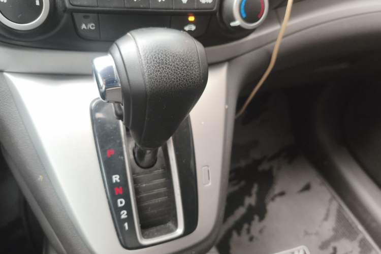 Used Honda CR-V 2013 2.0L 2WD Classic Edition Gear Lever
