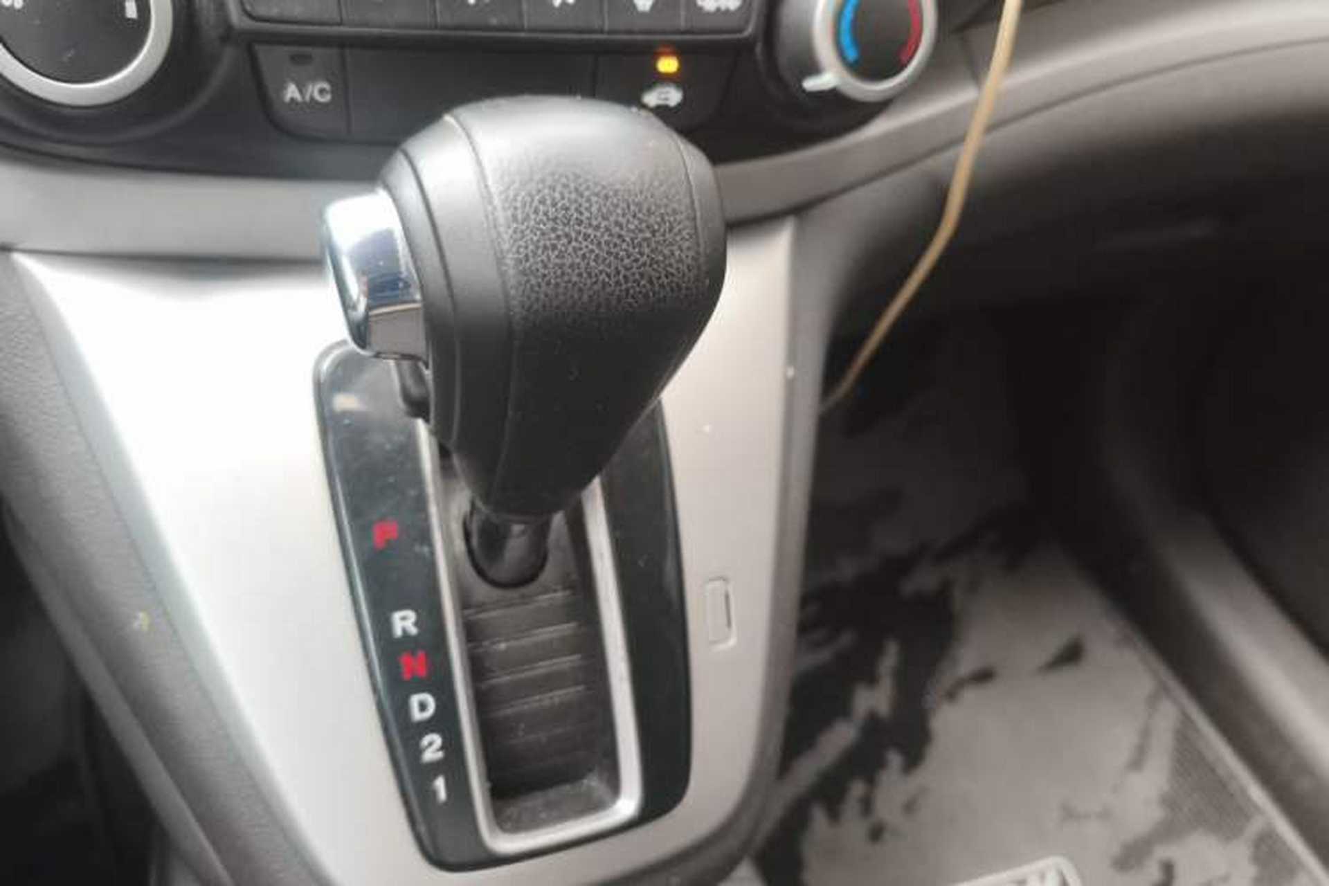 Used Honda CR-V 2013 2.0L 2WD Classic Edition Gear Lever