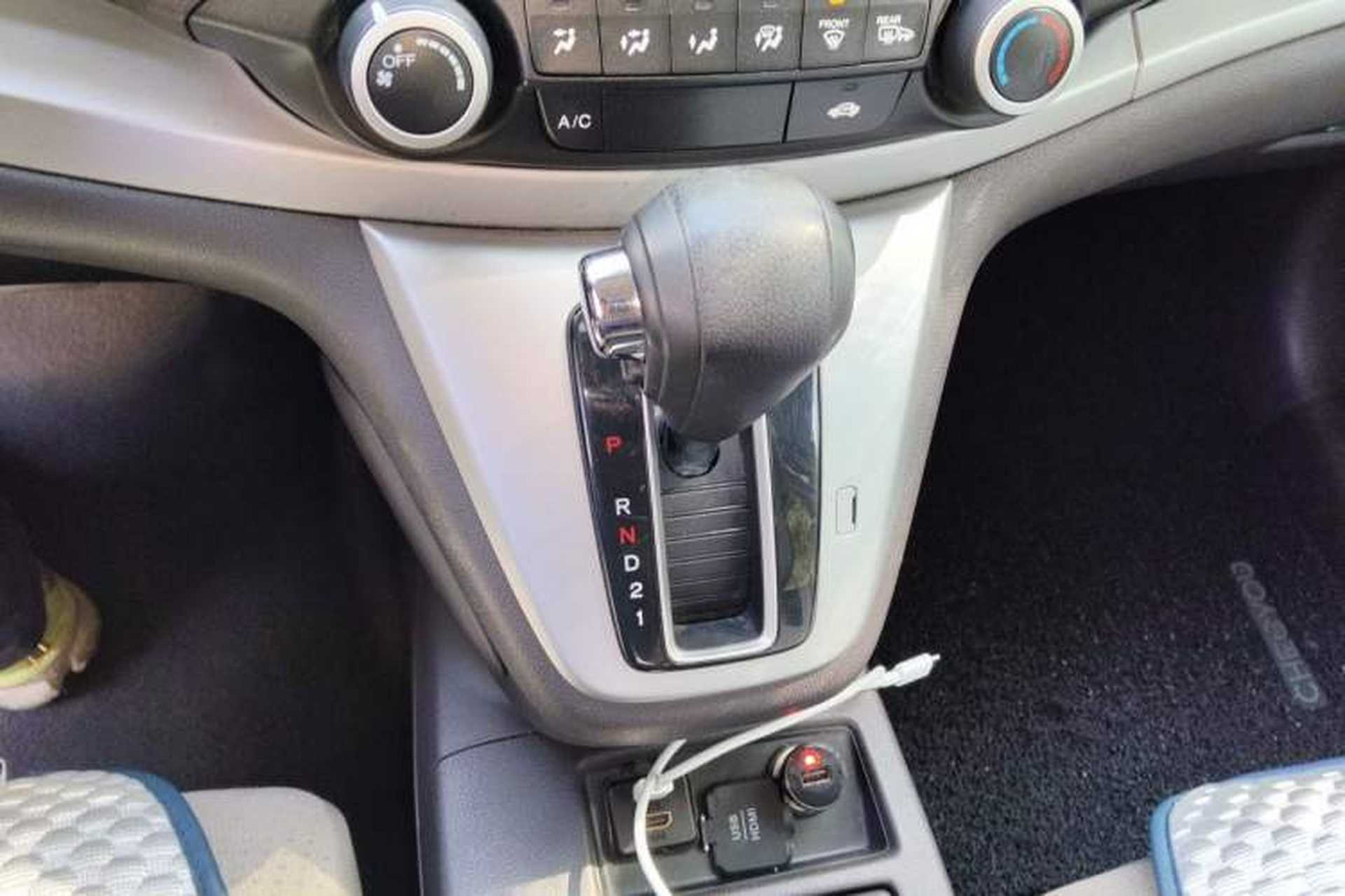 Used Honda CR-V 2013 2.0L 2WD Classic Edition Gear Lever