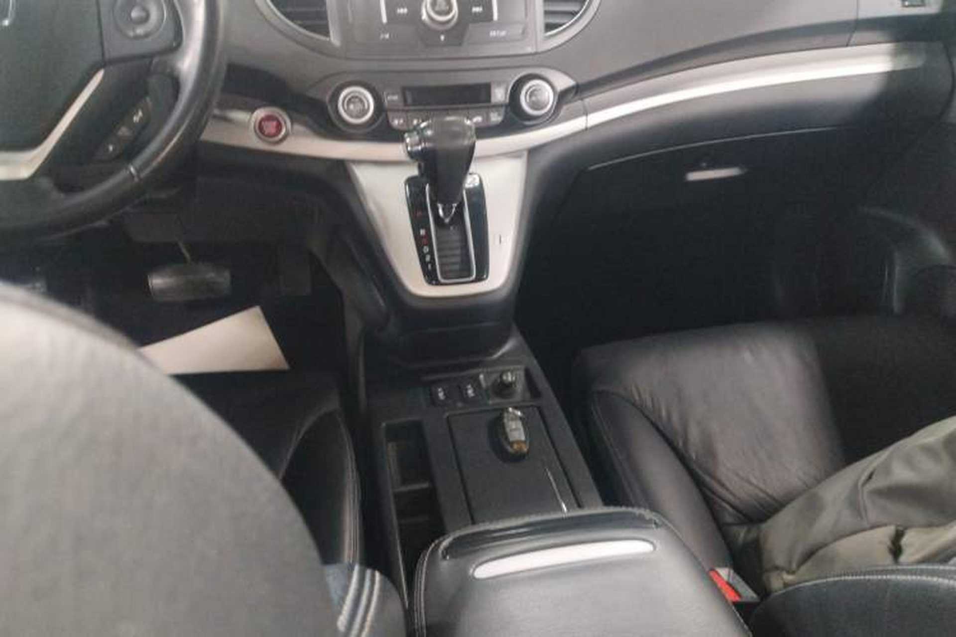 Used Honda CR-V 2013 2.4L two-wheel drive luxury version Gear Lever