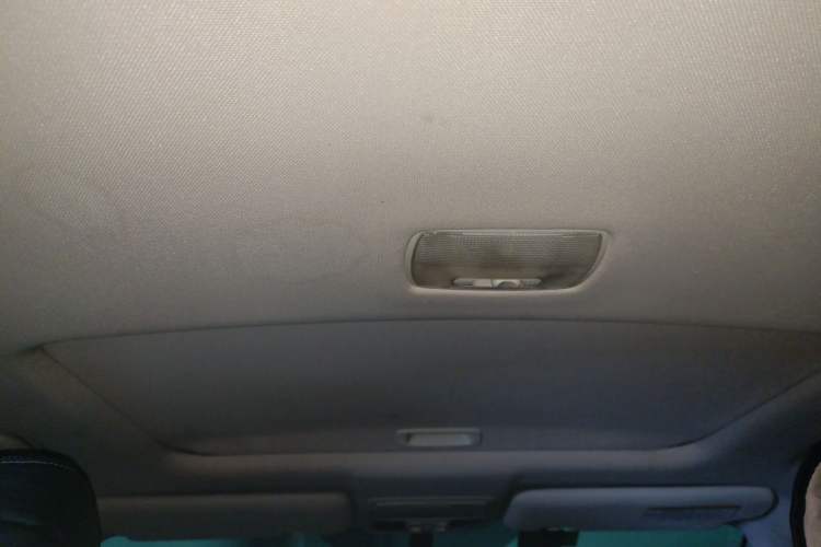Used Honda CR-V 2013 2.4L four-wheel drive luxury version Headliner