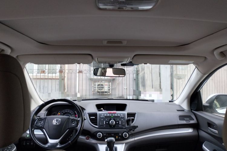 Used Honda CR-V 2013 2.4L two-wheel drive luxury version Headliner