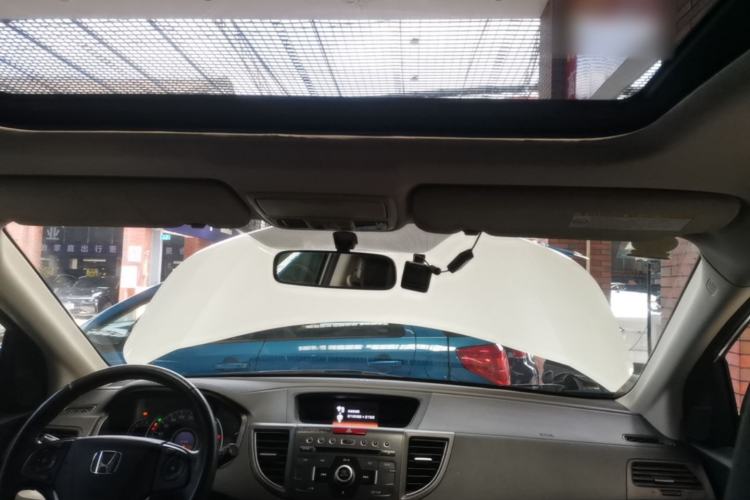 Used Honda CR-V 2013 2.4L four-wheel drive luxury version Headliner